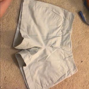 Vineyard Vines Khaki shorts